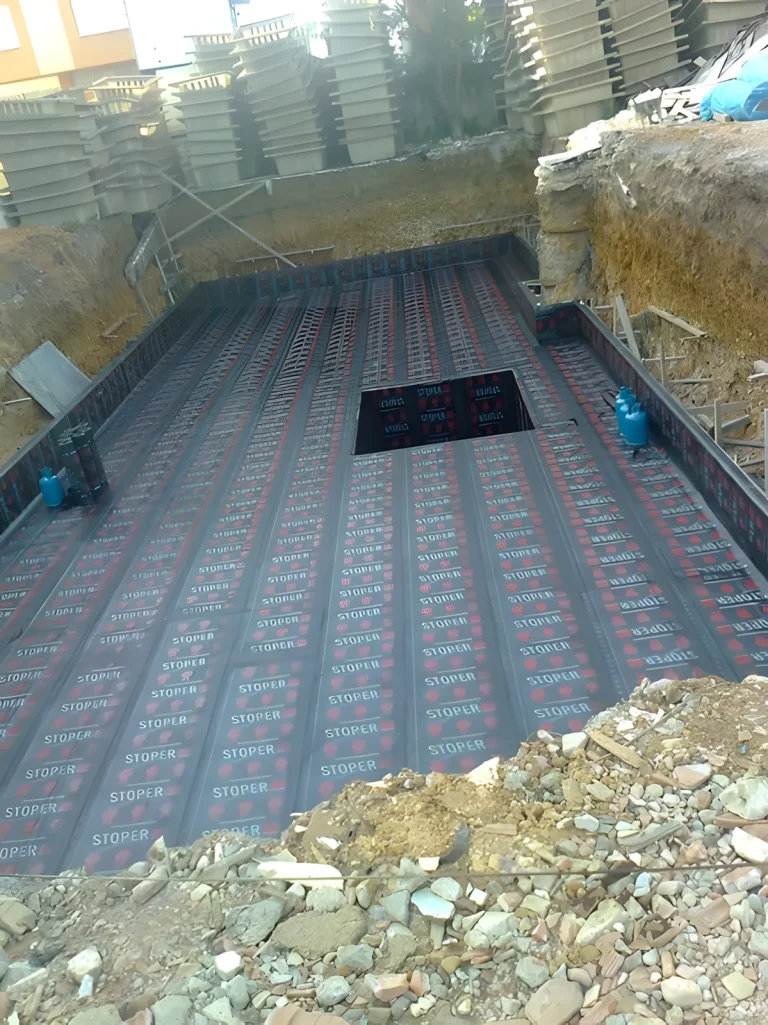 Temel ve perde duvarda membran su yalıtımı uygulaması (7)